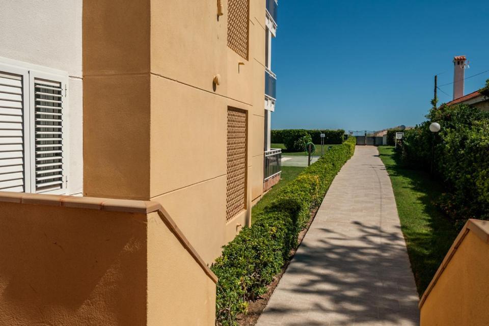 Apartamento Nat En Primera Linea De Playa Playa De Xeraco Bagian luar foto